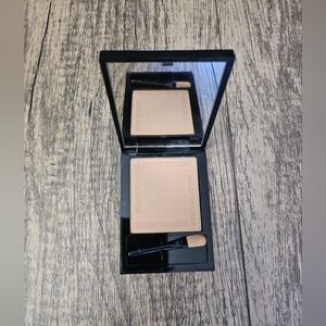 Ready To Wear Hydraskin Face Powder